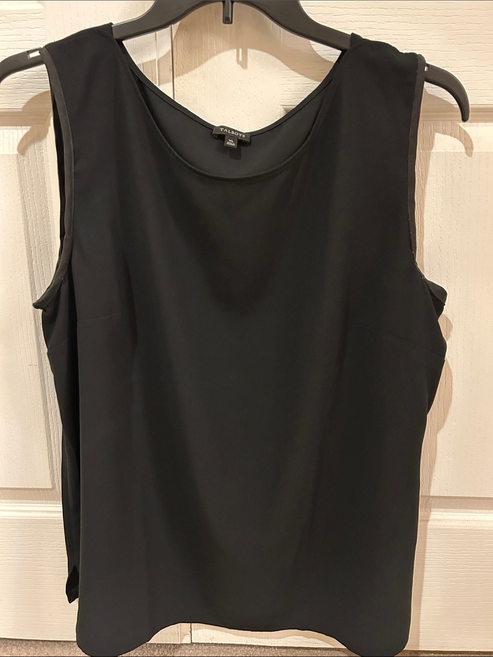 Talbots Black Sleeveless Scoop Neck Tank
